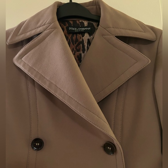 Dolce & Gabbana
double-breasted midi coat - Picture 6 of 10